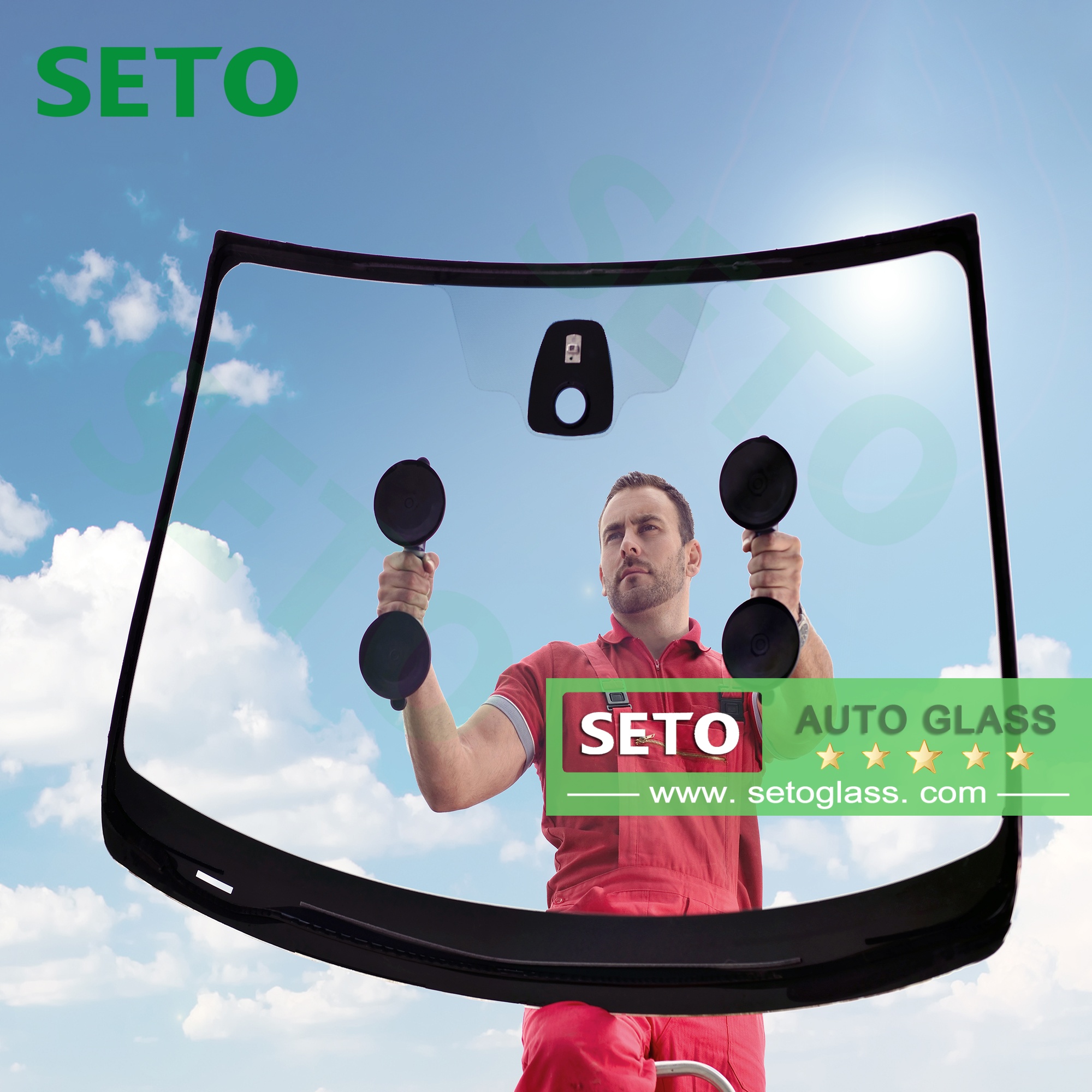 Автомобильное окно стеклянное стекло на крыше.